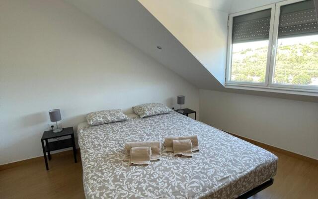 Vita Portucale 2 Bedroom Apartment Campo Ourique