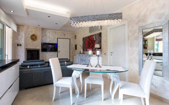 Alghero, Villa Annetta with swimming pool for 10 people