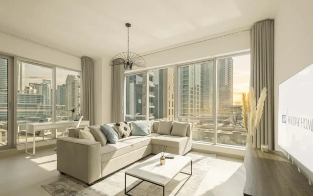 LUX | Marina Promenade 2 BR Prime location Apt - Hotel in ดูไบ - Photo 3