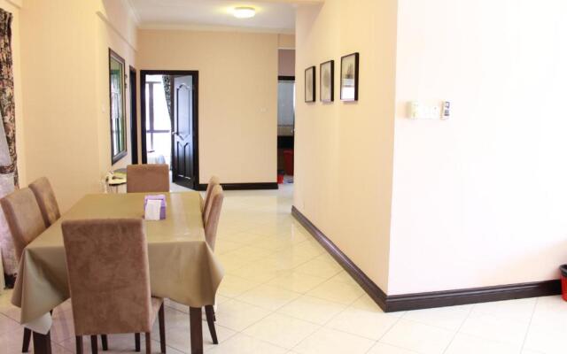 Marina Residence Suites @ Marina Court Resort Condominium