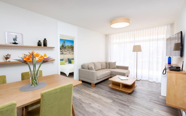 Aparthotel Florasol