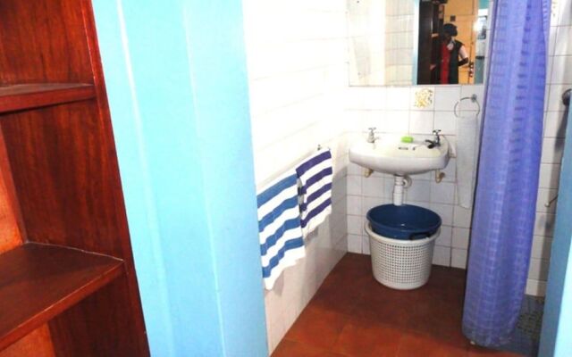 Athina Club House