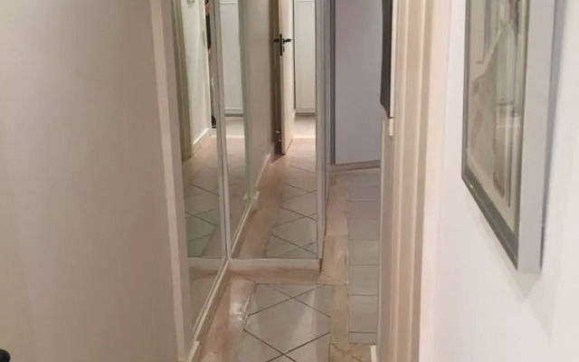 Ocean Flat Condo Building by LinkHouse