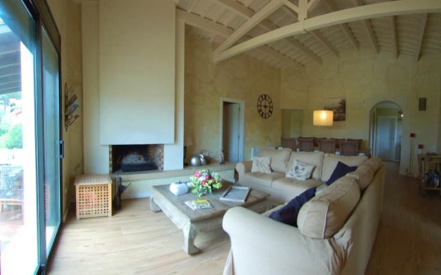 Villa La Vinya