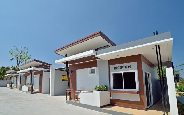 The Rich Resort