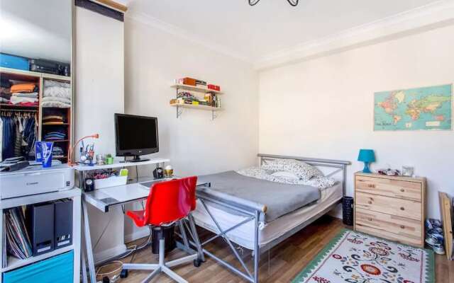 Spacious 3 Bedroom Flat in Islington