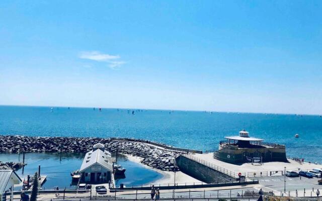 PJ's Central Ventnor Holiday Apartment