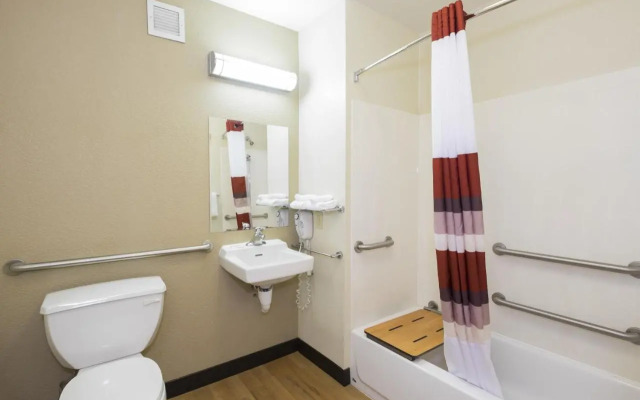 Red Roof Inn Columbus 7262