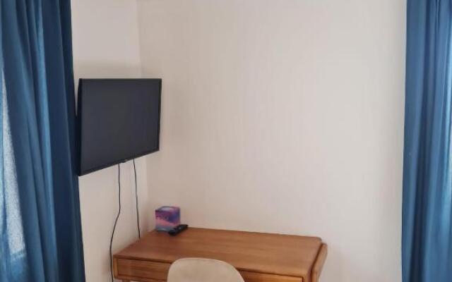 Adorable Maison Indépendante 30m2 avec Piscine en saison