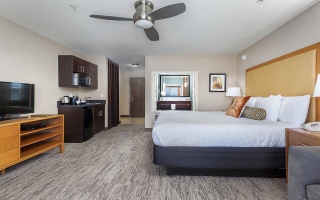 The Coho Oceanfront Lodge