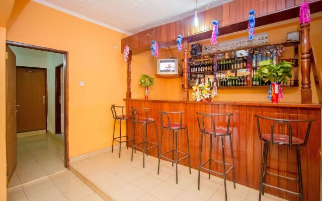Muhabura Motel