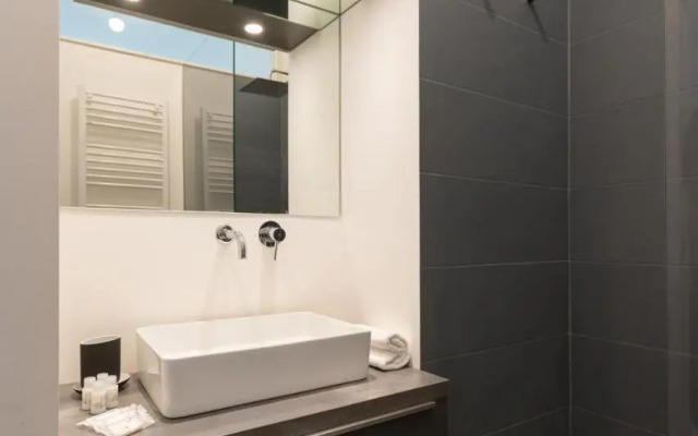 Rivin Apartment