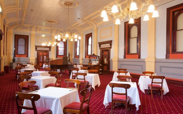 Vue Grand Hotel