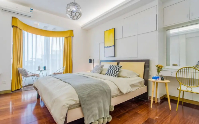 Locals Boutique Apartment Jida No2