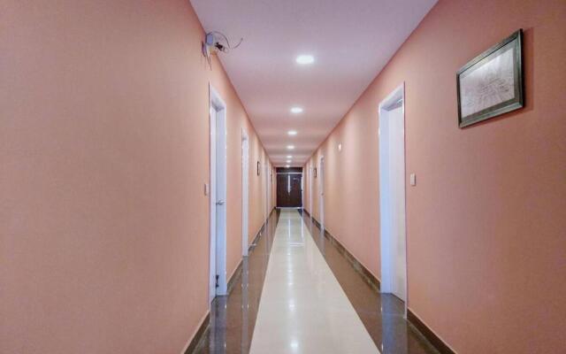 Fabhotel Shreyas Inn
