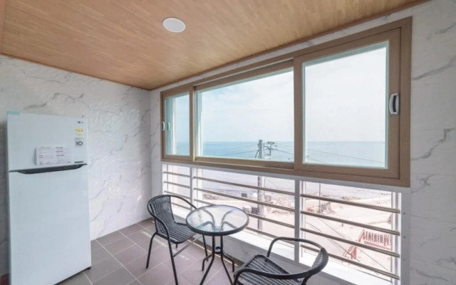 Pohang Beach63 Spa Pension
