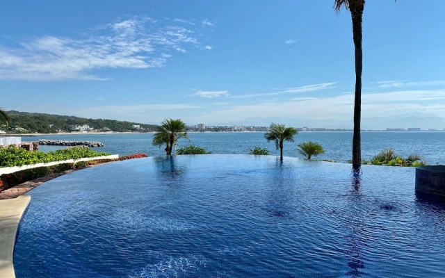 Cabo 2-Punta Esmeralda