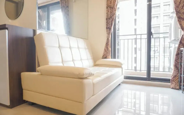 Warm And Modern Style 2Br At Meikarta Apartment