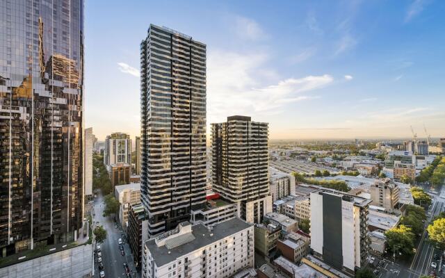 Empire Apartment Tower