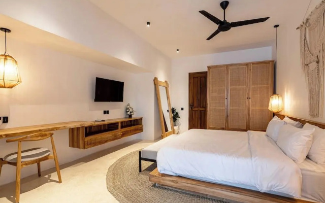 Hanging Gardens Villa by EVDEkimi - Elegant 3BR Jungle oasis with Hammock