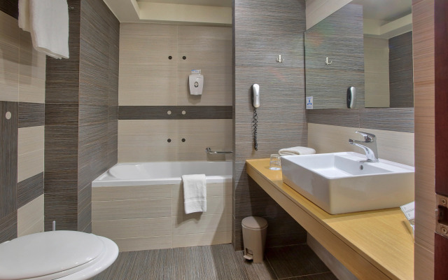 Capsis Astoria Heraklion Hotel