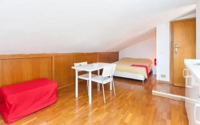 Romantica mansarda nel cuore di Roma