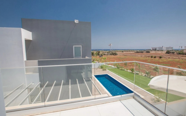 Protaras Holiday Villa Bp13