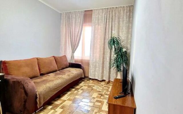 Апартаменты в Белых Росах на Ярыгинской набережной, д. 7