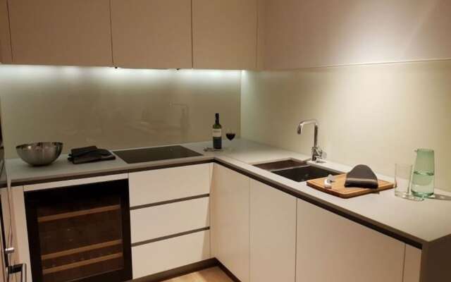 Serene 2 Bed in Central London