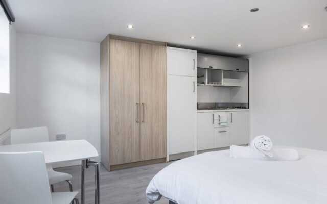 Studio Apartment In Camberwell