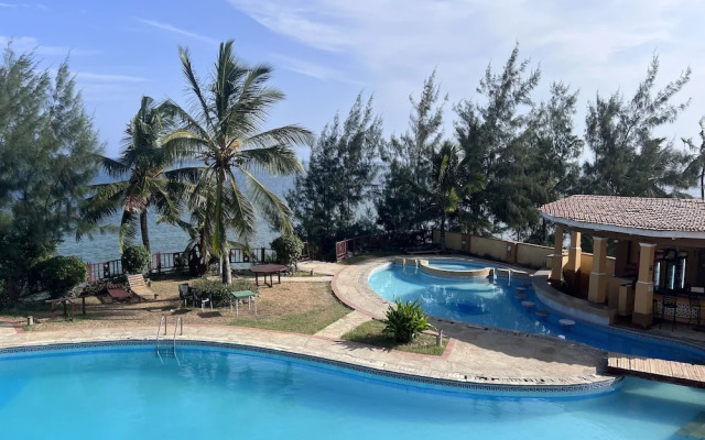 Magical Beachfront Apartments