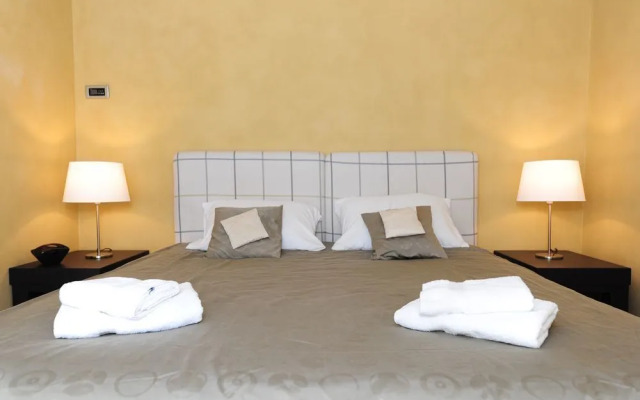 Pavillon Riviera 1 YourHostHelper