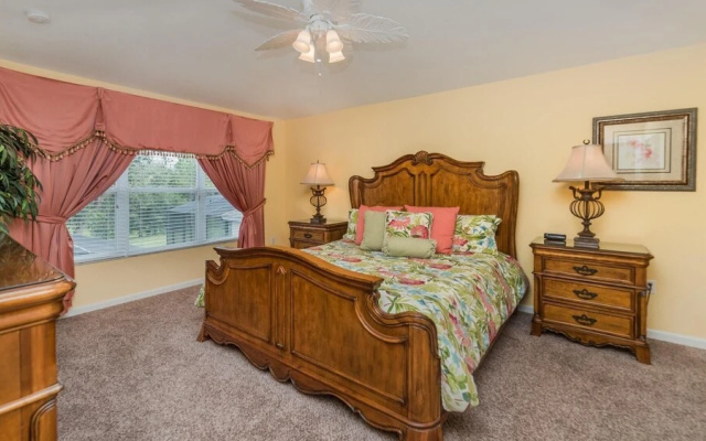 2709 Manesty Lane