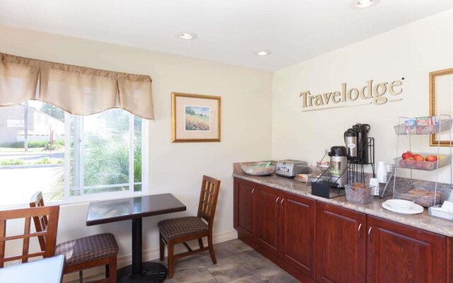 Travelodge by Wyndham Brea