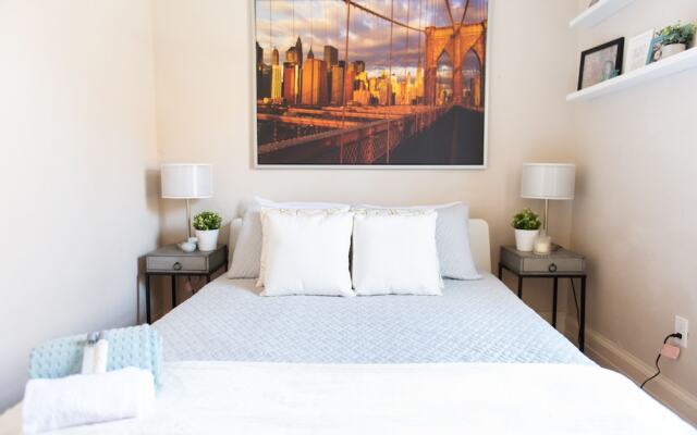 QuickStay - Stunning City Retreat (5-Bedroom House)