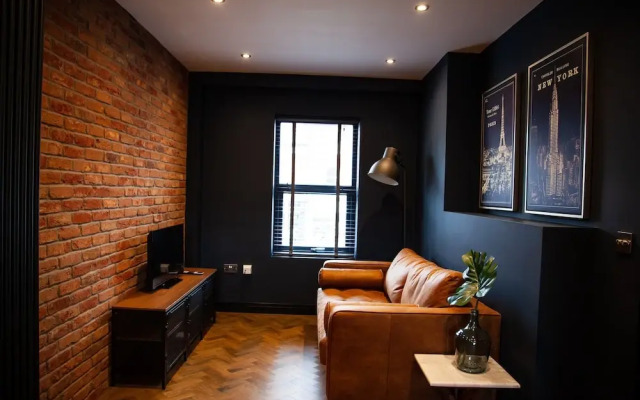 Barber Shop Flat