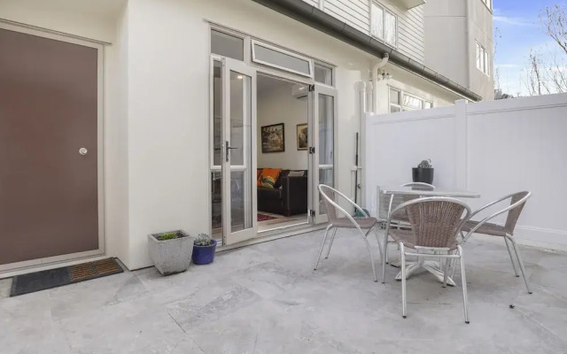 CBD Spacious 3 Storey Terrace House