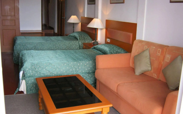 Orchid Hotel and Spa