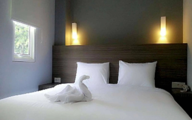 IZI Hotel