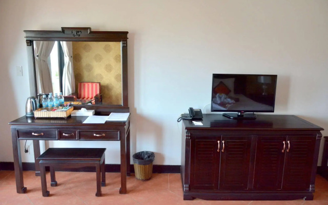 Sea Lion Beach Resort & Spa