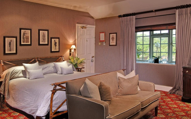 Summer Lodge Country House Hotel