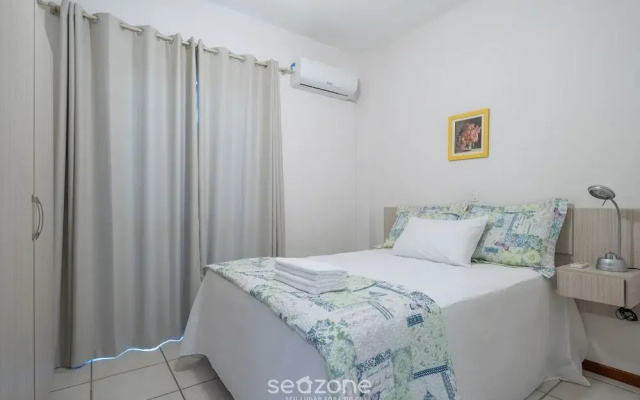 3BR Beachfront apt w/ BBQ Rsl0502