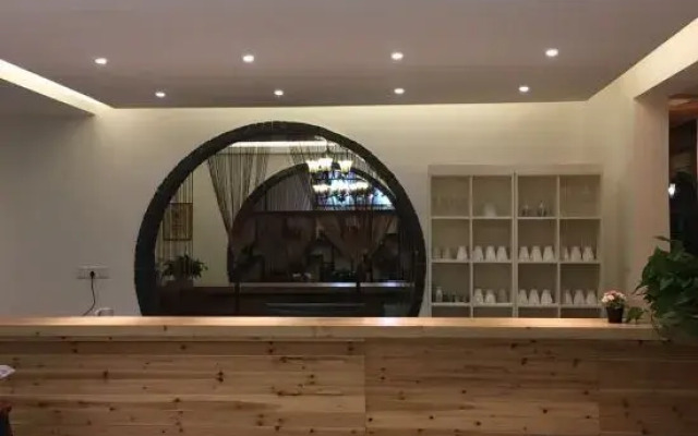 Shanghai Yuwei Inn
