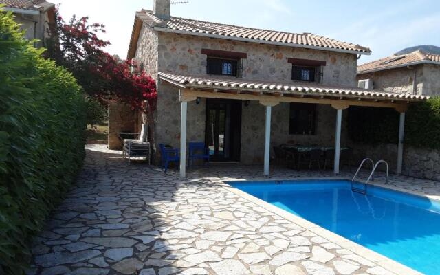 Dioni Villa
