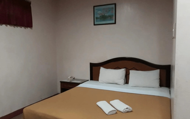 Hotel Parewisata
