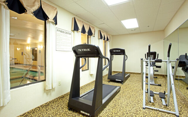 Holiday Inn Express Princeton/I-77