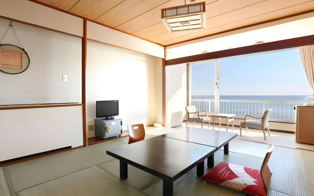 Grand Hotel Taiyo – Guest Rooms – Minamiboso
