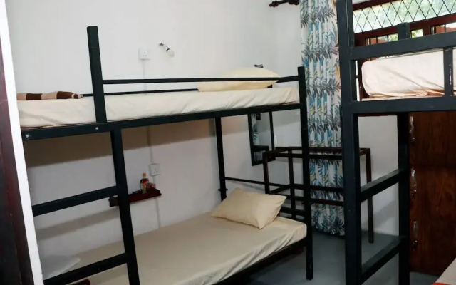 Dihein surf Hostel