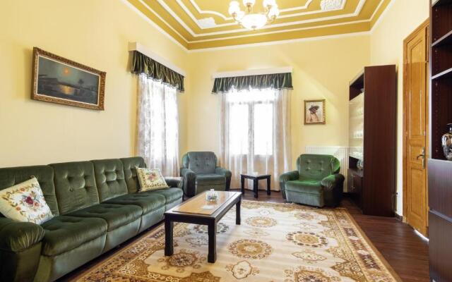 Mansion Argyrakiko