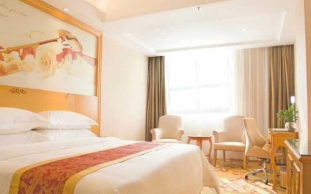 Vienna Hotel Shenzhen Yongfu Subway Station Branch